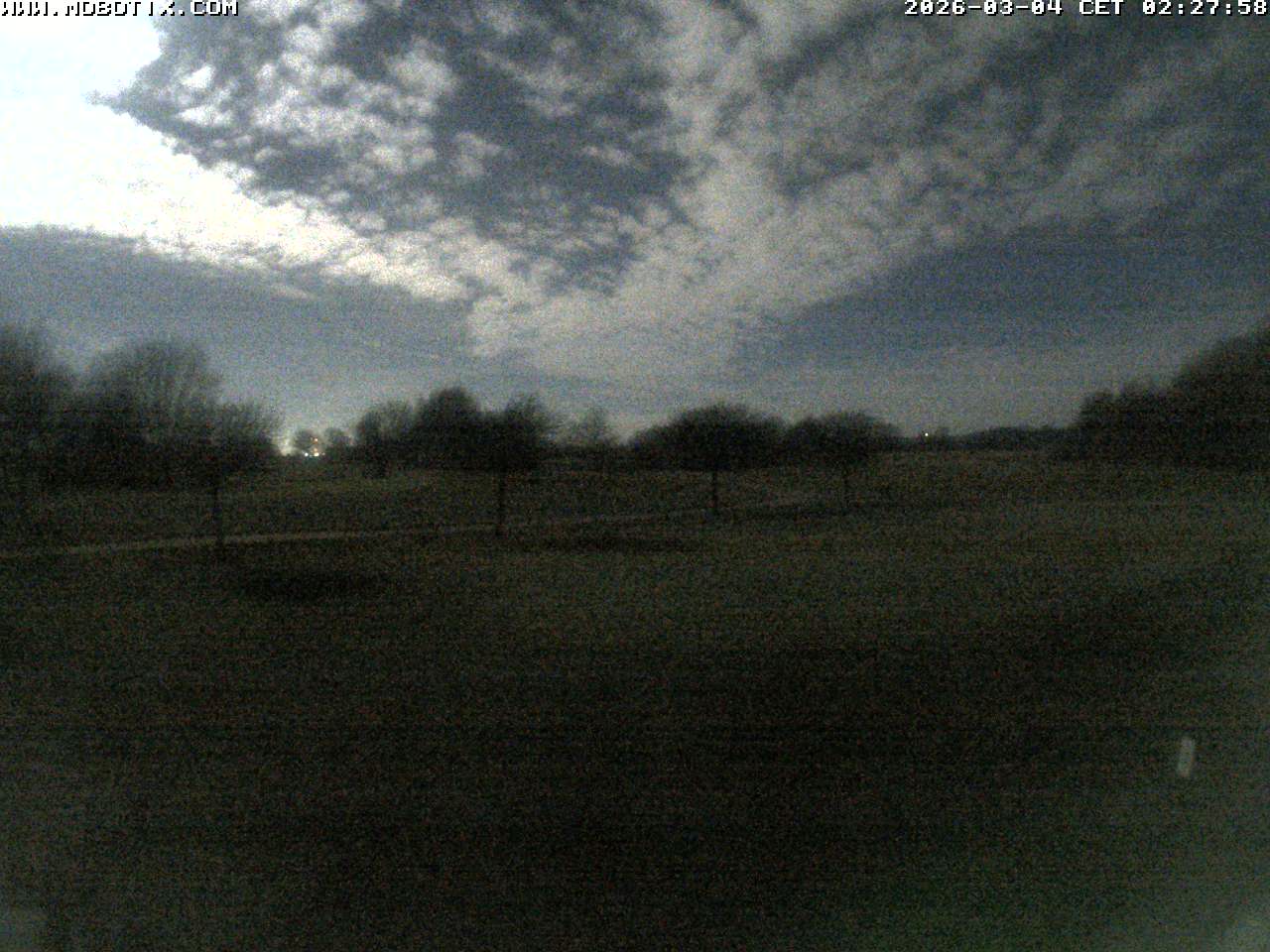 Live-Webcam Golfplatz Siek - Blick vom Clubhaus auf das Grün der B9 und das vordere Puttinggreen